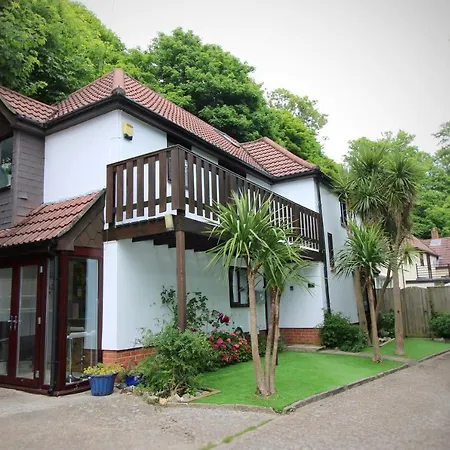 Charlton House Villa Ventnor Exterior photo